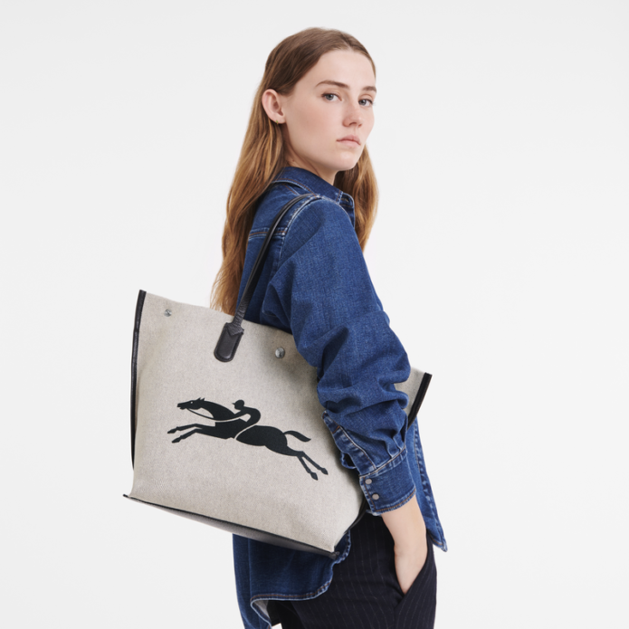 Longchamp Essential L Tote Bag – Ecru vip time amman jordan