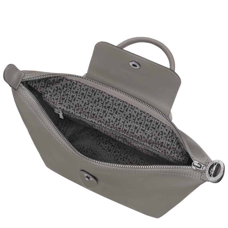 Longchamp Le pliage xtra M backpack Vip time amman jordan