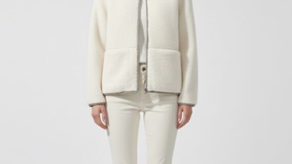 Cream fleece jacket Select winter layering VIP Time Jordan