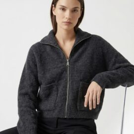 ZARA women’s cropped zip-up sweater fuzzy wool blend – winter fashion in Amman Jordan