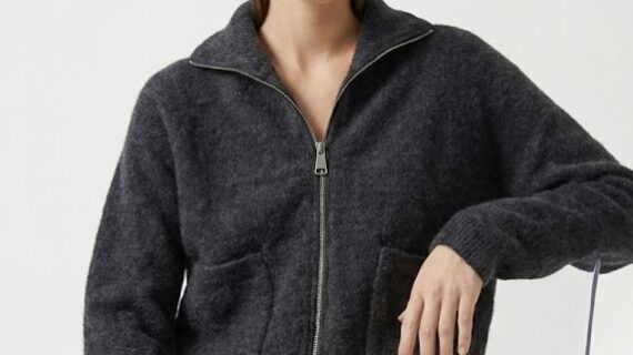 ZARA women’s cropped zip-up sweater fuzzy wool blend – winter fashion in Amman Jordan