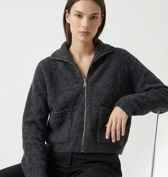 ZARA women’s cropped zip-up sweater fuzzy wool blend – winter fashion in Amman Jordan