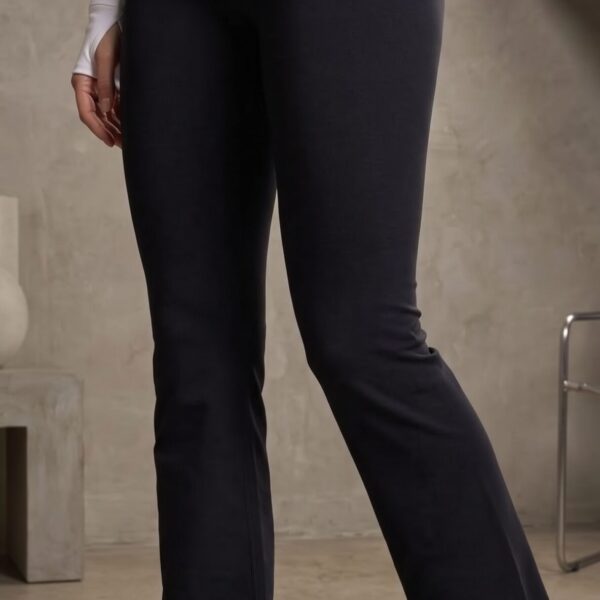 Gymshark flared leggings in black high waisted bootcut fit